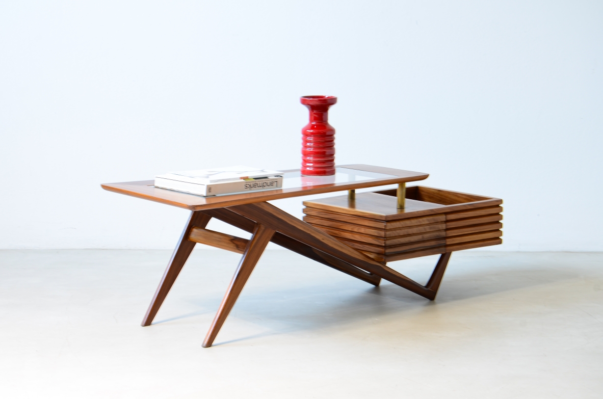 Mario Gottardi (2013-2004)  Modernist table Italian Manufacturing ca. 1950.