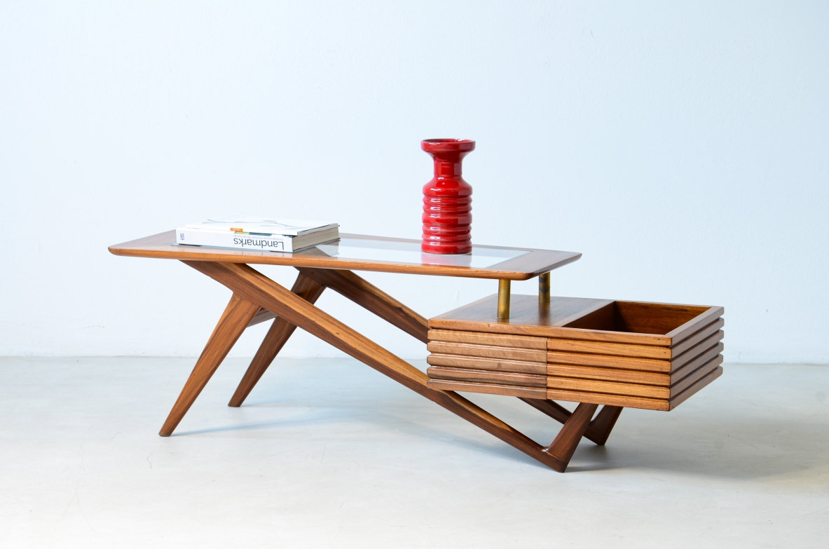 Mario Gottardi (2013-2004)  Modernist table Italian Manufacturing ca. 1950.