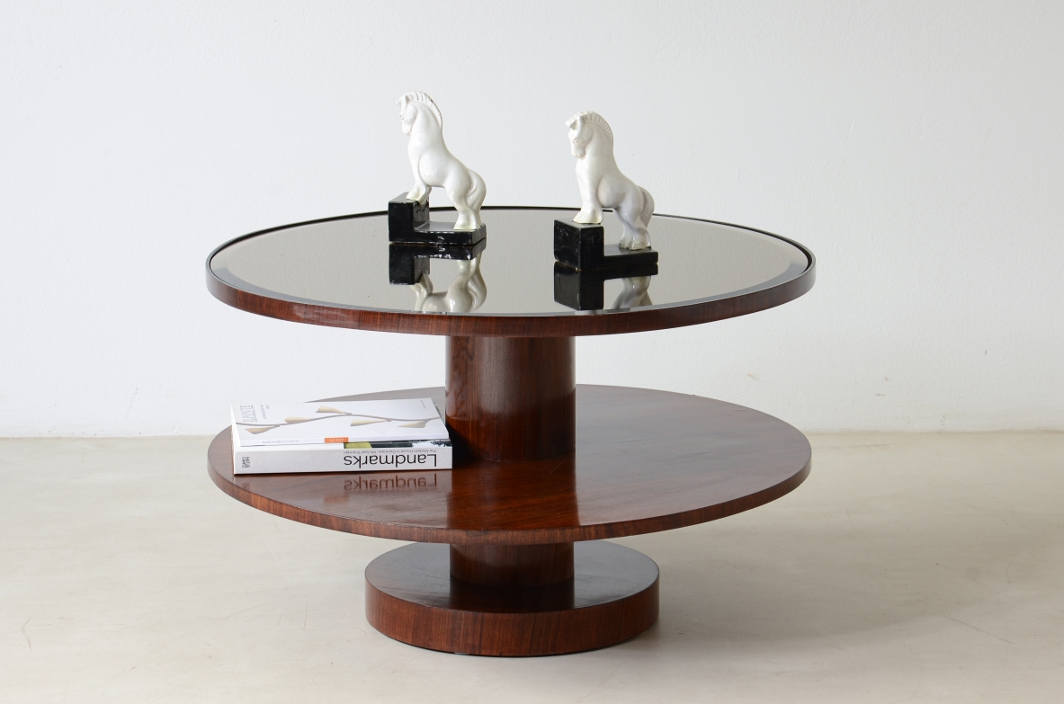 Elegante tavolino con colonna centrale Manifattura italiana 1930ca.