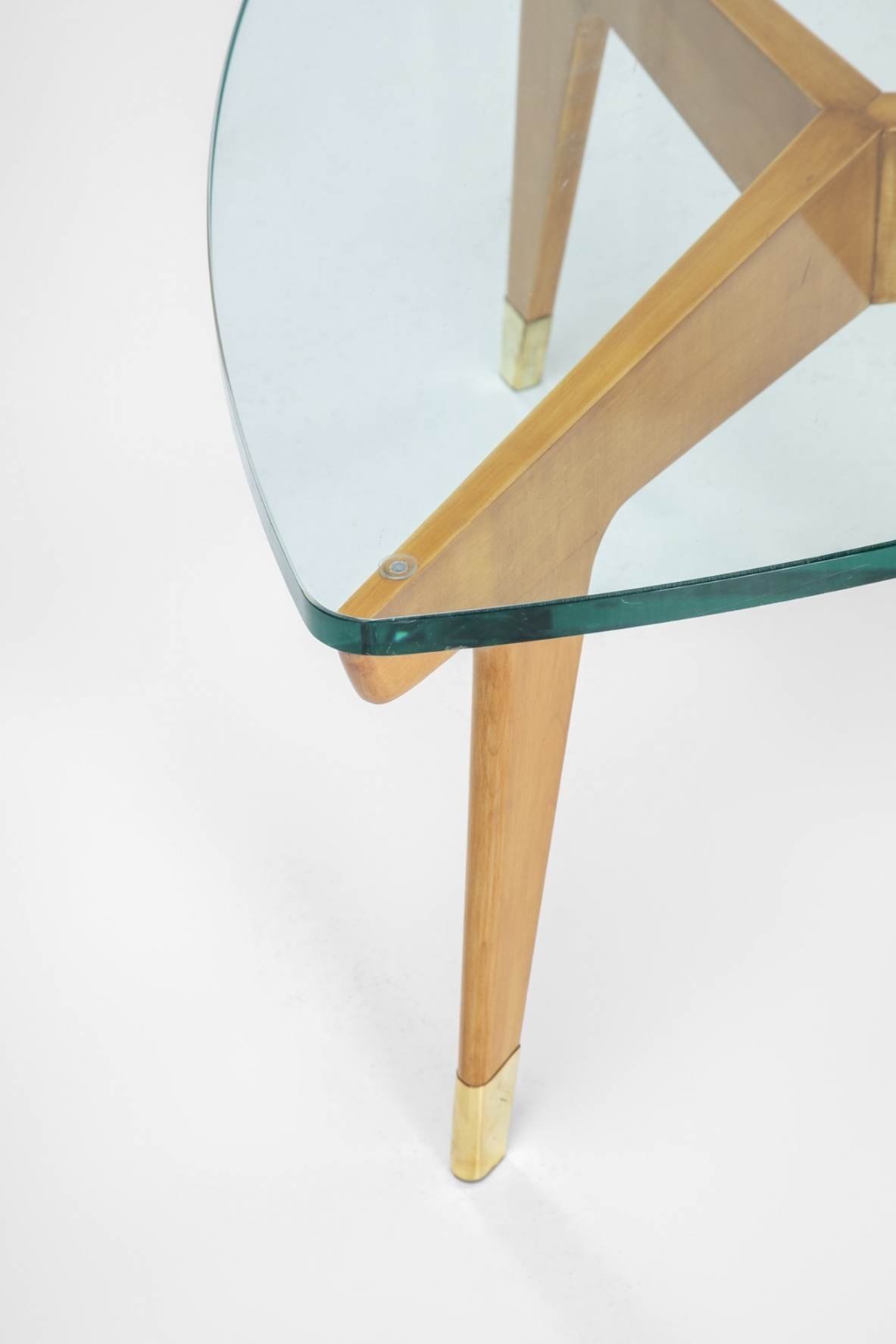Gio Ponti  Tavolino il legno biondo a tre razze 1950ca.