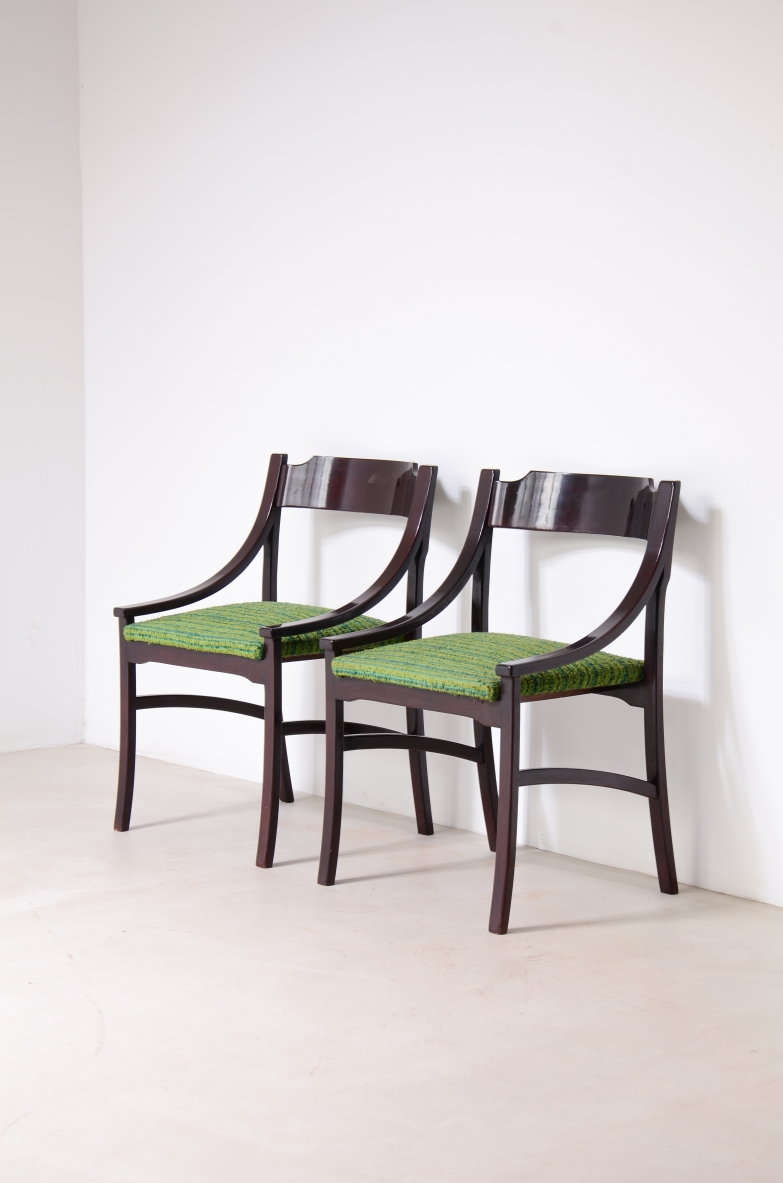 Melchiorre Bega 4 sedie in legno sagomato.1964