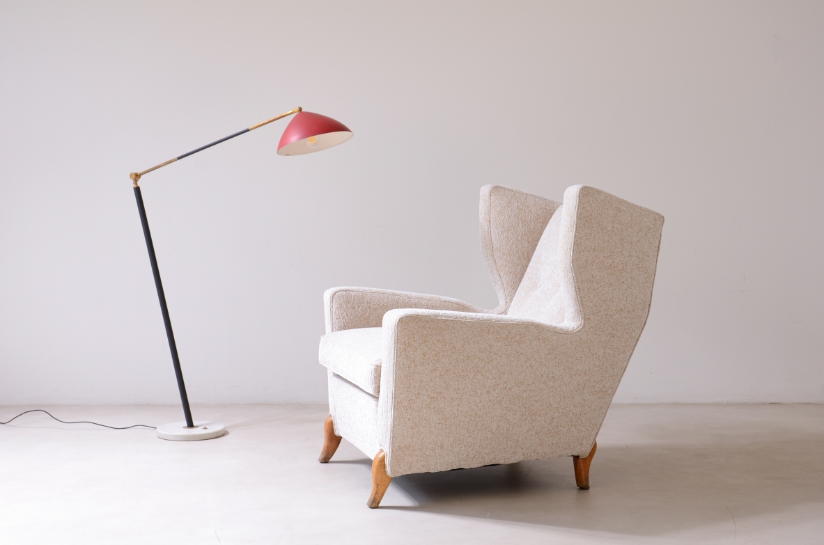 Melchiorre Bega, attr.  Bergere of organic shape with shaped wooden feet.  Italian manufacture, early 1950s
