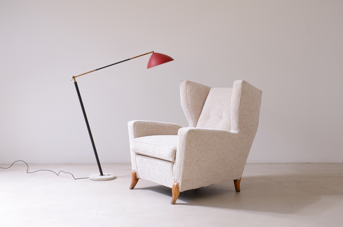 Melchiorre Bega, attr.  Bergere of organic shape with shaped wooden feet.  Italian manufacture, early 1950s
