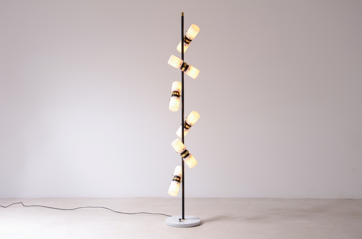 Angelo Brotto. Rare 12-light floor lamp with metal stem,  brass with opaline glass