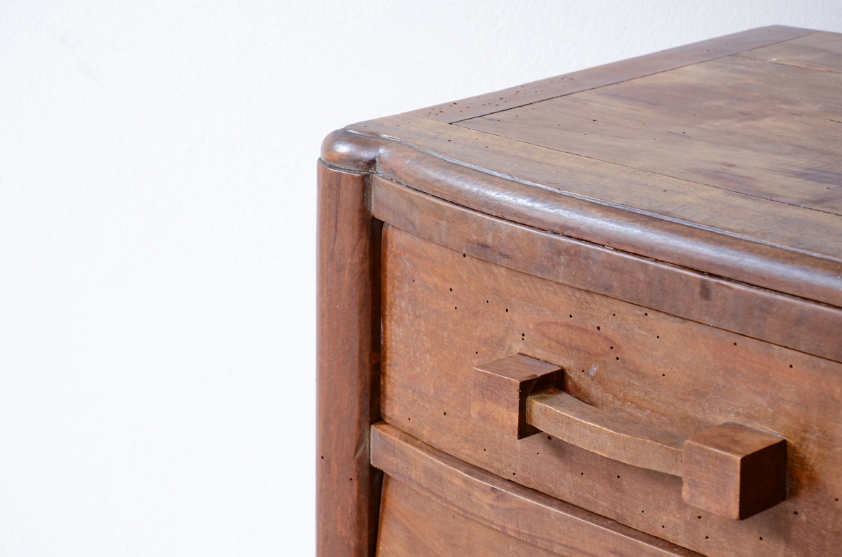 Oak chest of drawers with four drawers Art Deco period, ca. 1930.