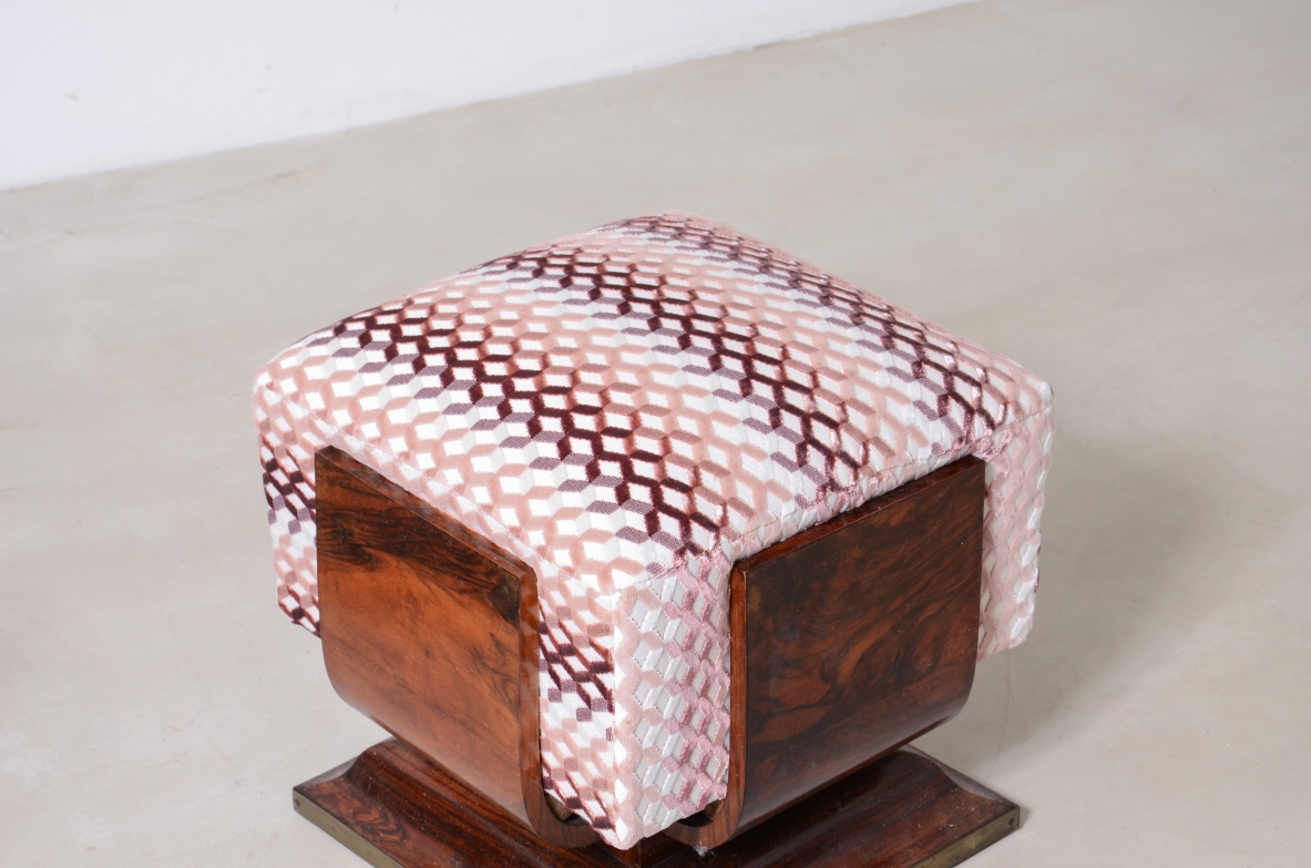 Pair of tub chairs in wood and wood root in padded fabric.  Italian manufacture ca.1930.