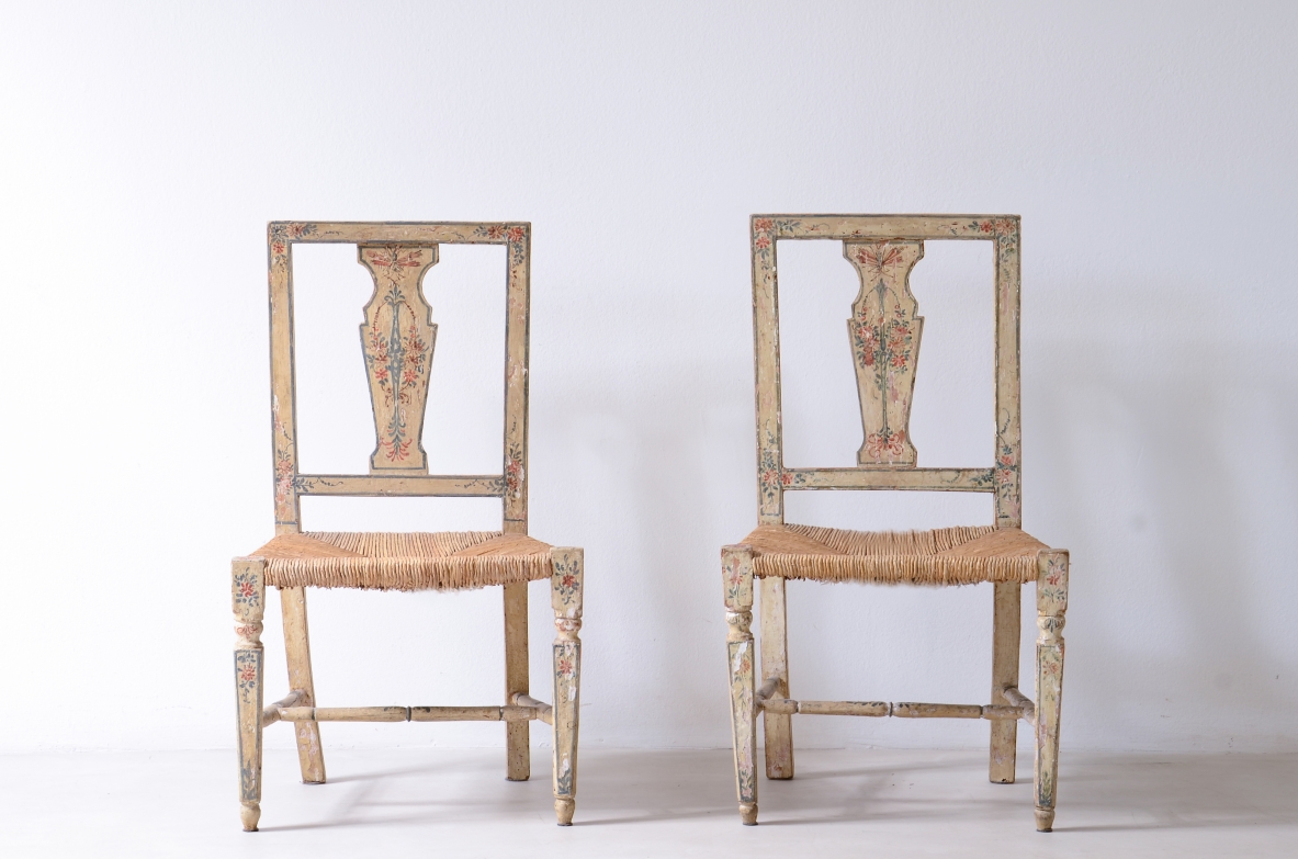 Rare pair of painted and lacquered wooden chairs.  Italian manufacture, Genoa, ca. 1790.