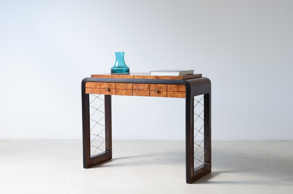 Console in legno ebanizzato Manifattura italiana, 1930ca.