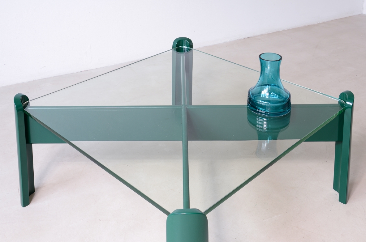Luigi Caccia Dominioni, Two low living room tables in lacquered wood, Azucena Manufactory, 1960. with thick glass