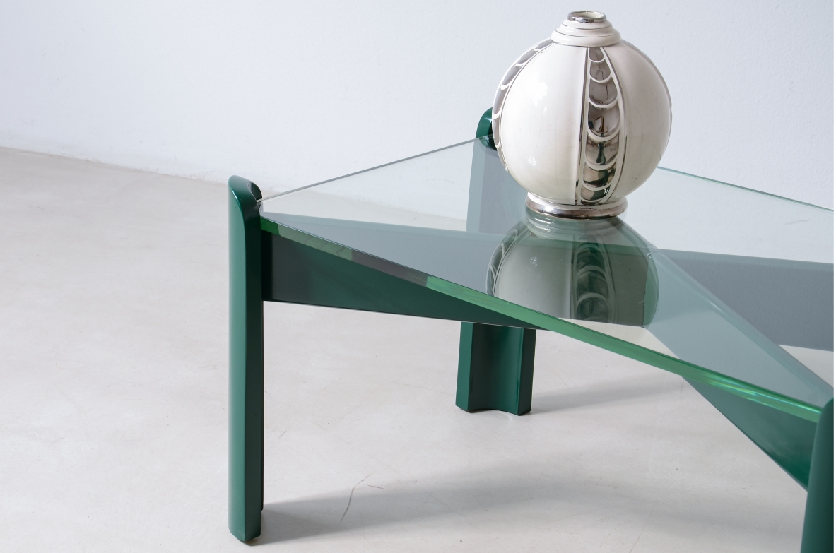 Luigi Caccia Dominioni, Two low living room tables in lacquered wood, Azucena Manufactory, 1960. with thick glass