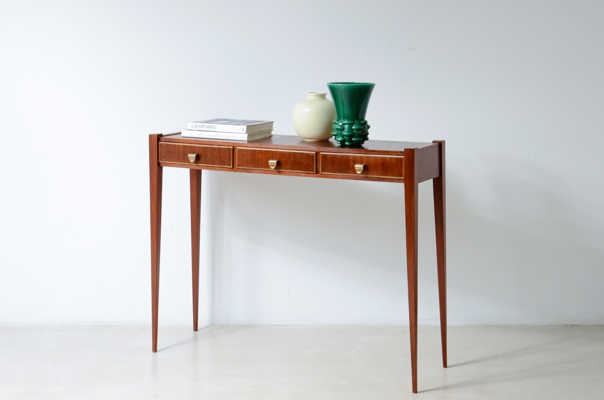 Elegante console con tre cassetti sul fronte. Attr Carlo enrico Rava. 1955