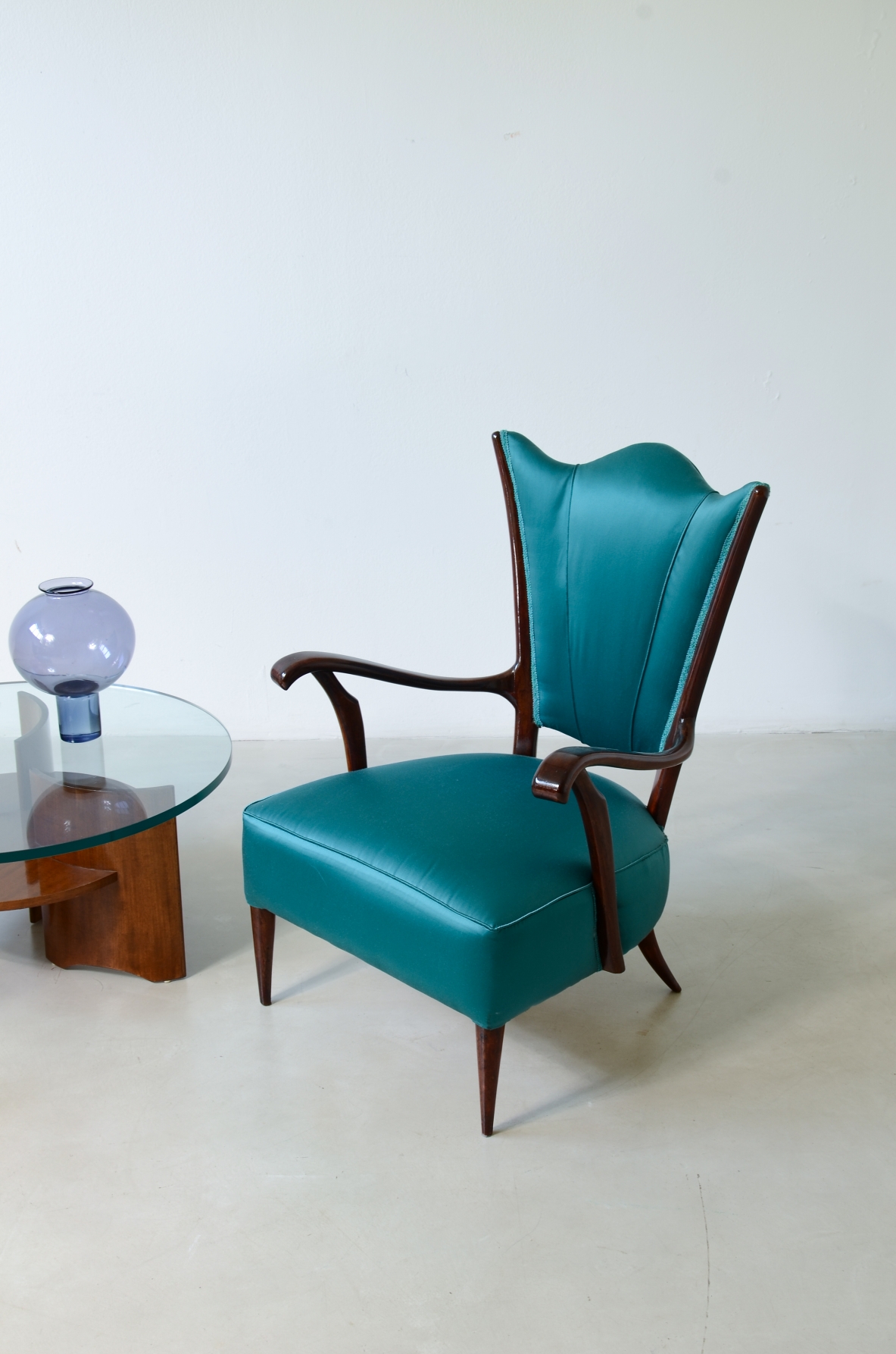 Pair of armchairs with an iron frame and woven rubber and rattan thread.Saporiti Italia, ca. 1950.