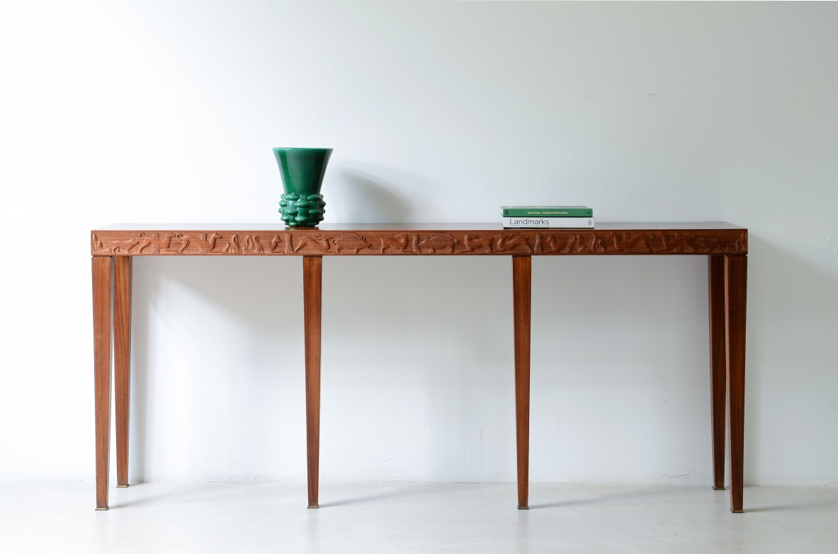 Elegant oak console table with a finely carved band featuring hunting scenes 1935
