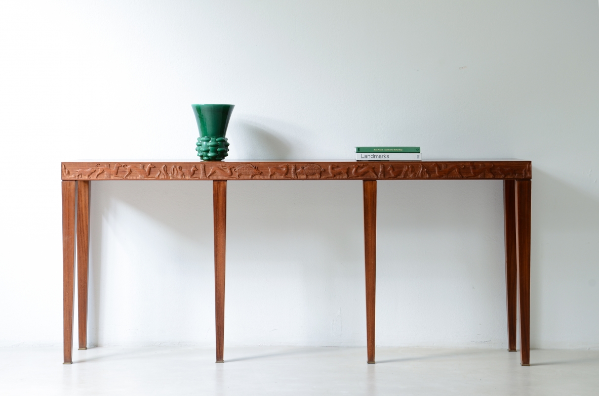 Elegant oak console table with a finely carved band featuring hunting scenes 1935