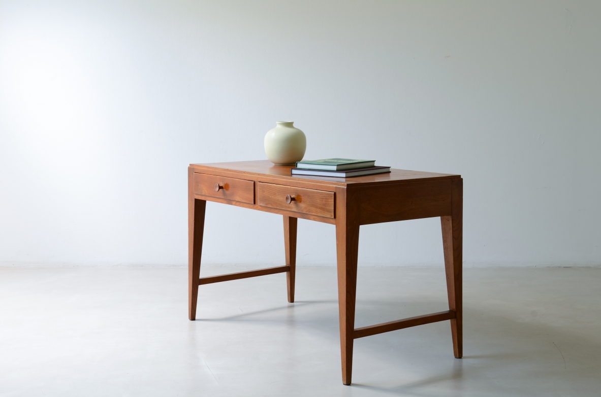 Ash center desk with tapered legs. Ash center desk with tapered legs