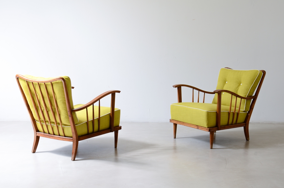 Gianni Albertini, Pair of cherry wood armchairs, Italian Manufacture, ca.1950.
