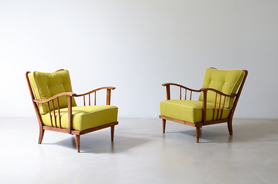 Gianni Albertini, Pair of cherry wood armchairs, Italian Manufacture, ca.1950.