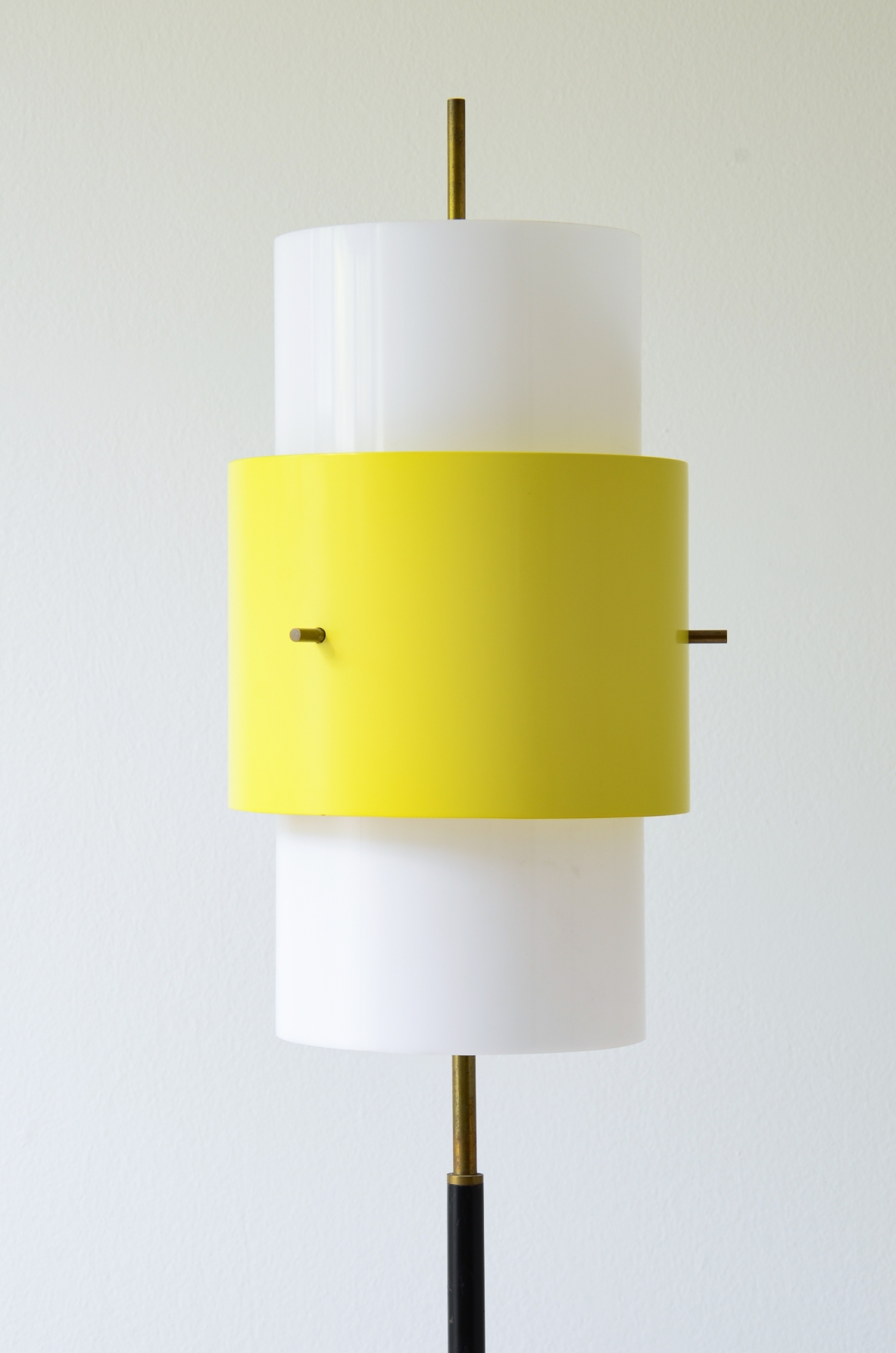 Floor lamp with metal and brass stem and methacrylate shade Stilnovo Milan, ca. 1955.