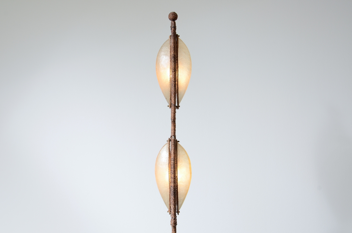 Rare rope-covered bronze floor lamp French manufacture, circa 1960s.