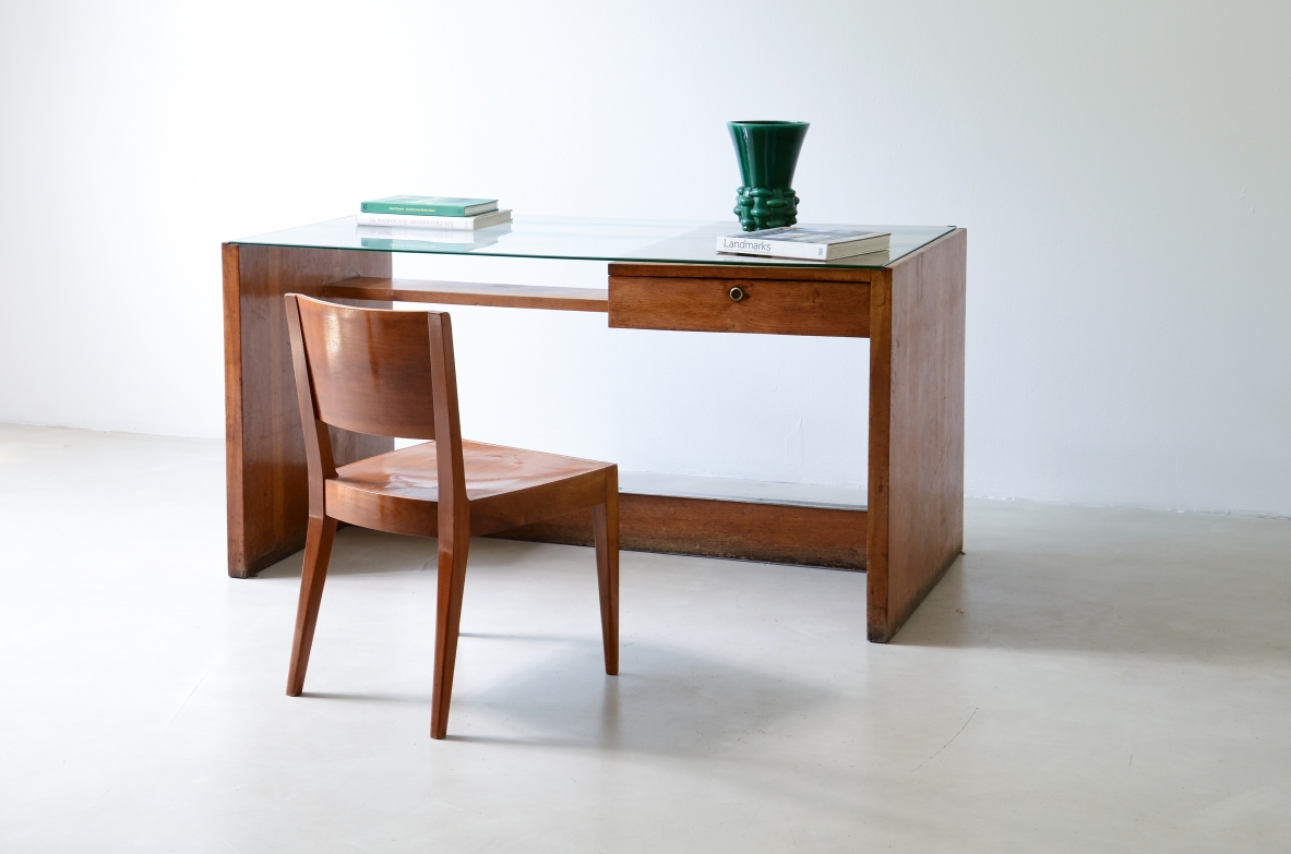 Gio Ponti, Rationalist-style walnut desk. Designed in 1939 for the Vetrocoke offices in Marghera, Venice.