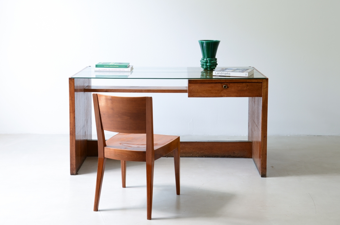 Gio Ponti, Rationalist-style walnut desk. Designed in 1939 for the Vetrocoke offices in Marghera, Venice.