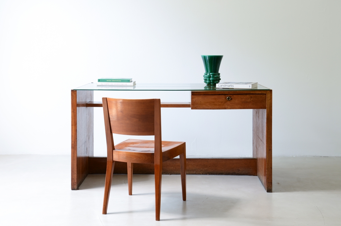 Gio Ponti, Rationalist-style walnut desk. Designed in 1939 for the Vetrocoke offices in Marghera, Venice.