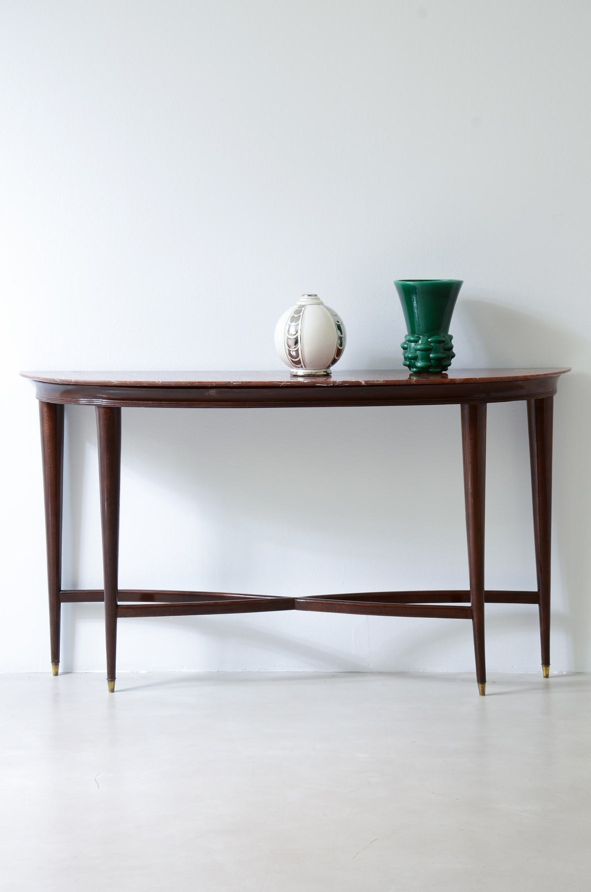 Paolo Buffa Elegant mahogany console table 1940