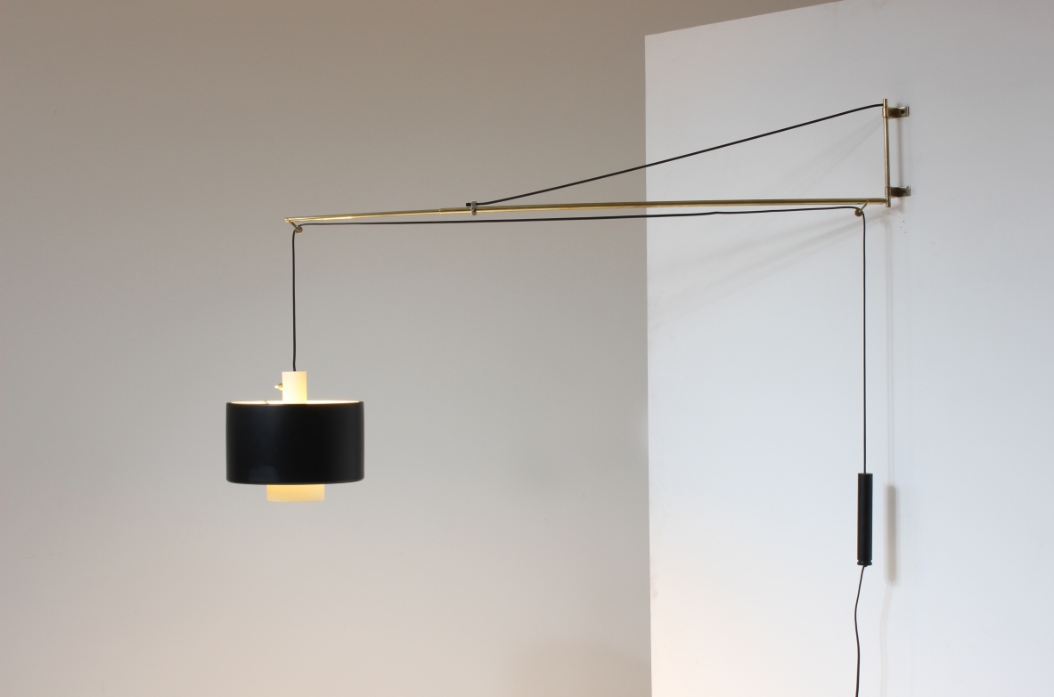 Gaetano Scolari. Lampada telescopica saliscendi mod. 2061. Produzione Stilnovo, 1954