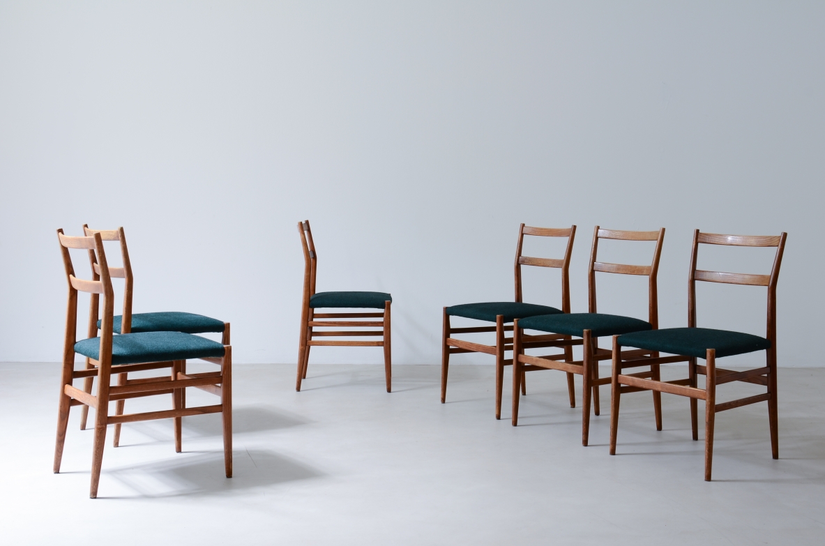 Gio Ponti  Set di 8 sedie modello leggera Manifattura Cassina 1954.