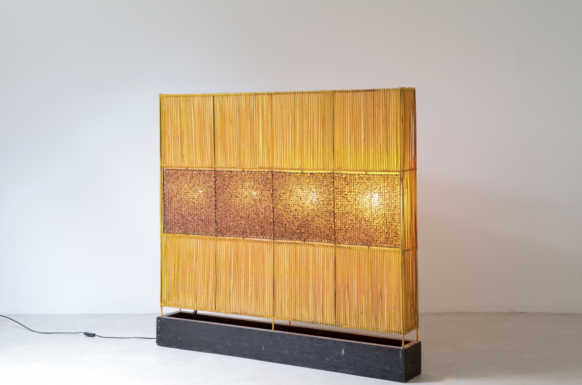 Lamp with woven bamboo wood panels and iron structure.  1960s manufacture Dalvera, Brescia