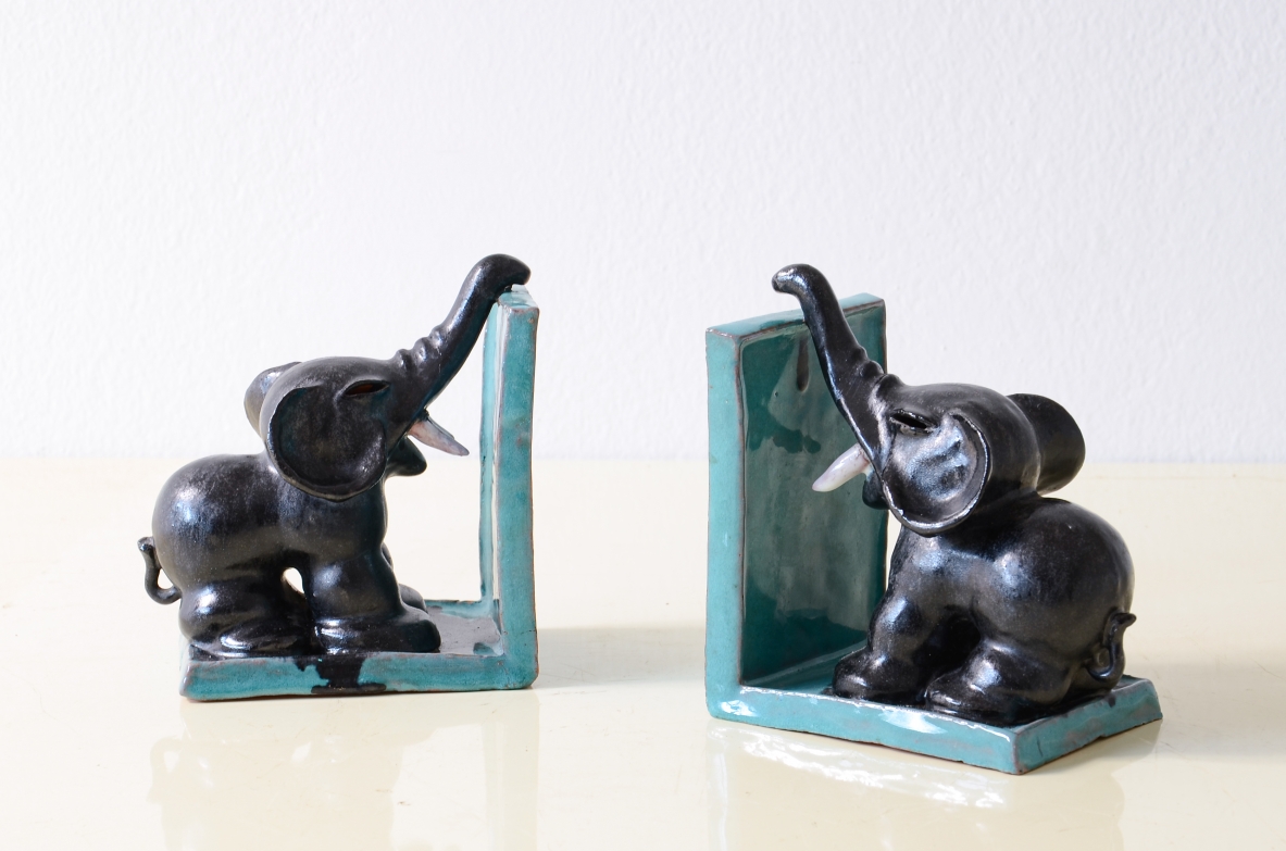 Fermalibri in ceramica